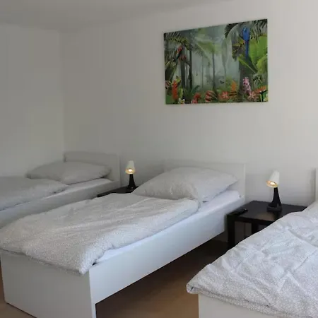 Apartment Beautiful Airportflats Near *