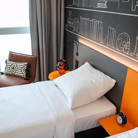 Hotell Loginn Airport
