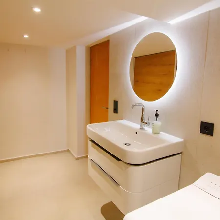 Affittacamere Comfort Hub - - 3 Gaestezimmer Im Eigentumshaus