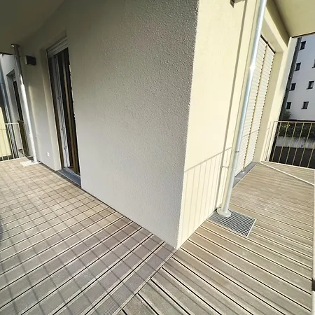 Moden In With Free Parking * Colonia