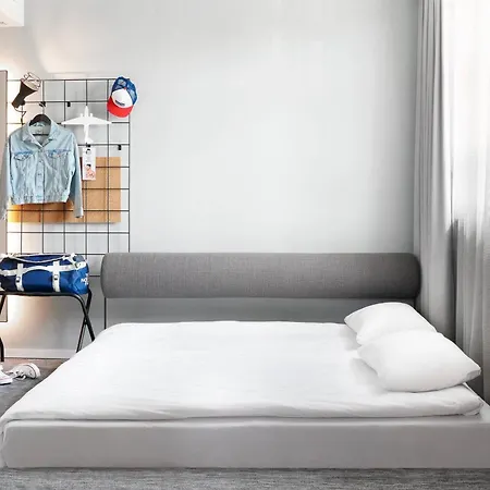 Hotel Moxy Bonn Airport Cologne