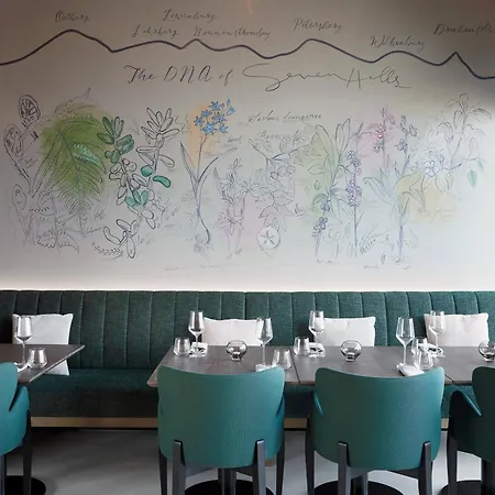 Moxy Bonn Airport 3* Cologne