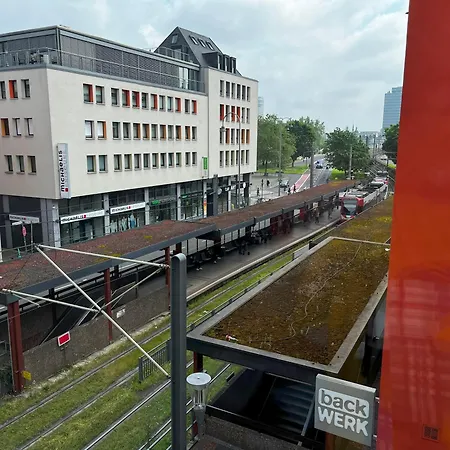 Spacious In Cologne, Near The Cathedral