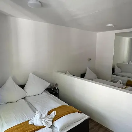 Spacious In Cologne, Near The Cathedral Апартаменты