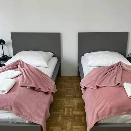 Апартаменты Spacious In Cologne, Near The Cathedral *