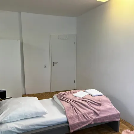 Апартаменты Spacious In Cologne, Near The Cathedral Кёльн