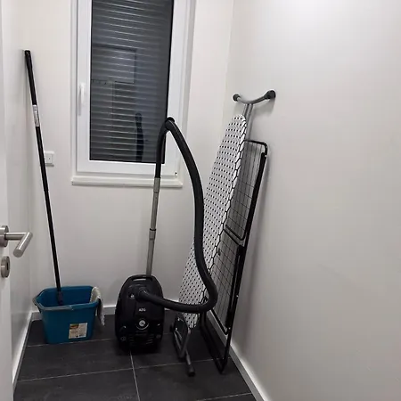 T&k - Bergisch Gladbach - 7 Comfortable - 20 Min To Fair Messe Appartement Cologne