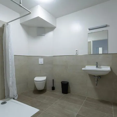 Appartement T&k - Bergisch Gladbach - 7 Comfortable - 20 Min To Fair Messe