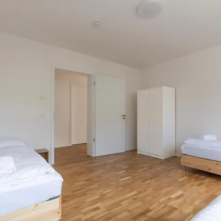 T&k - Bergisch Gladbach - 7 Comfortable - 20 Min To Fair Messe Appartement *