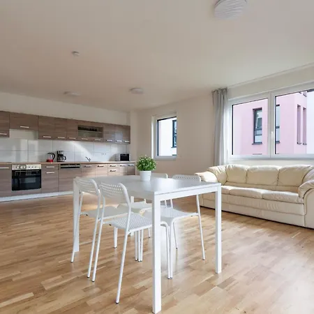 Appartement T&k - Bergisch Gladbach - 7 Comfortable - 20 Min To Fair Messe Cologne