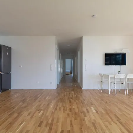 Appartement T&k - Bergisch Gladbach - 7 Comfortable - 20 Min To Fair Messe Cologne