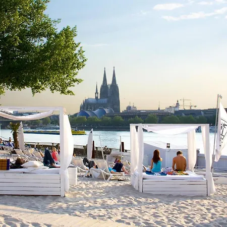 アパート Sunset Am Dom & Altstadt In Bester Innenstadt Lage