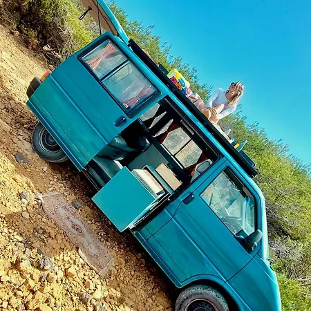 Karlson - Little On Wheels ! خيمة فخمة *