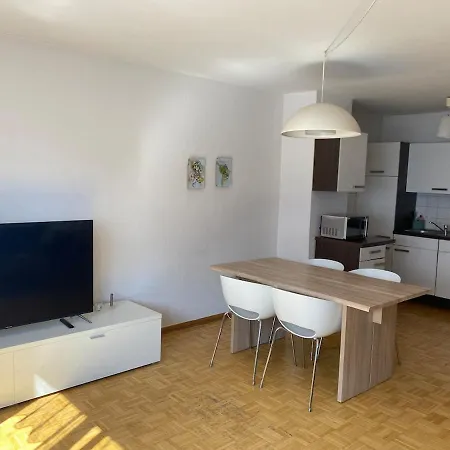 8 At Cathedral Appartement