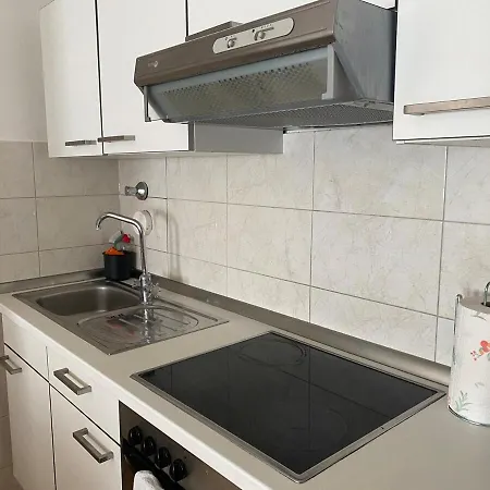 Apartamento 5 At Cathedral Colónia