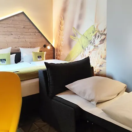 - The Niu, Mill Muelheim, An Ihg 酒店 3*