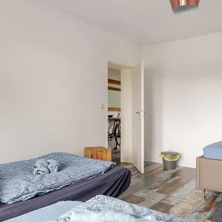 Charming Messenaehe Apartamento Colonia