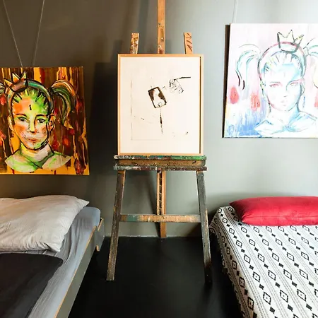 In Atelierwohnung Kolonia