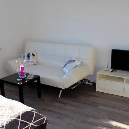 Sartison Apartament Kolonia