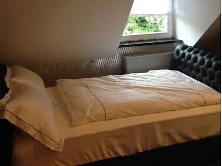 Humboldt1 Palais-hotel & Bar Hotel 4*