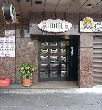 Am Flughafen Hotel Cologne
