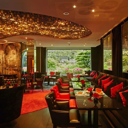 Savoy Hotel 4*