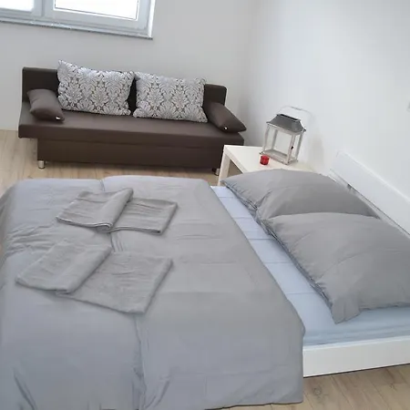 Kolibriweg Apartament *