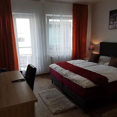 Eigelstein 2* Köln