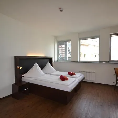 Hostel Koeln 2*