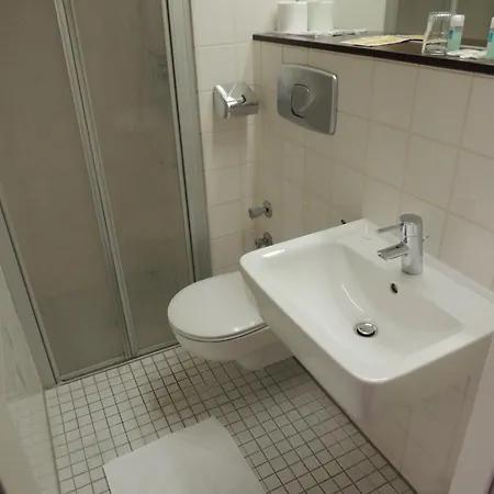 Aaa Budget Köln