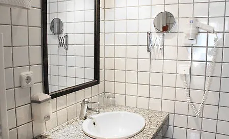 Hotel Altera Pars Cologne