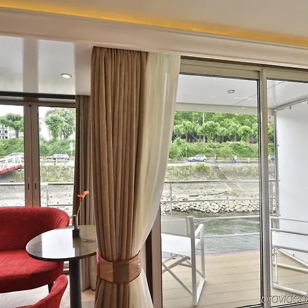 ホテル Faircruise Business Hotelship 4*