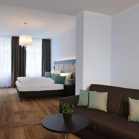 Hotel Uhu Gaestehaus Superior Cologne