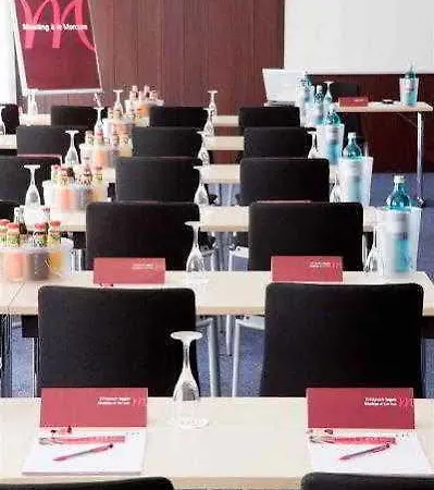 Hotel Mercure Airport