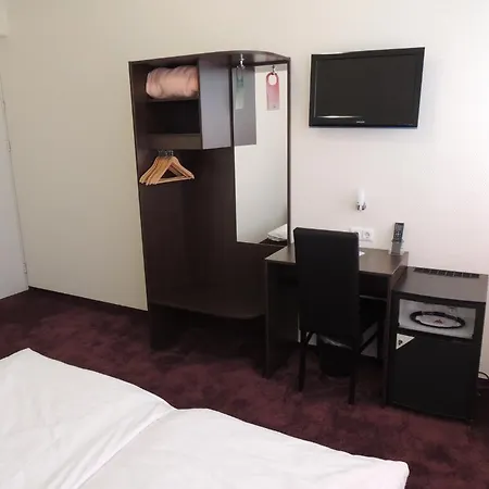 Otel Aaa Budget 3*