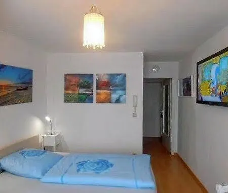Hotel White 2*