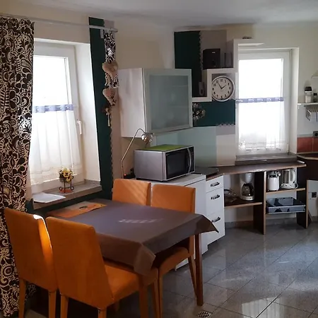 Appartement Ubernachten Im Kolner Norden *
