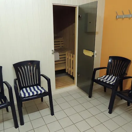 Szálloda Airport Businesshotel Köln