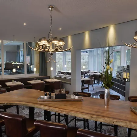 Uhu Gaestehaus Superior Cologne