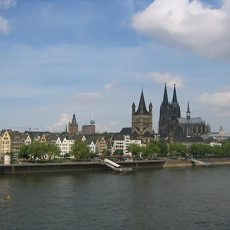 Opera Cologne