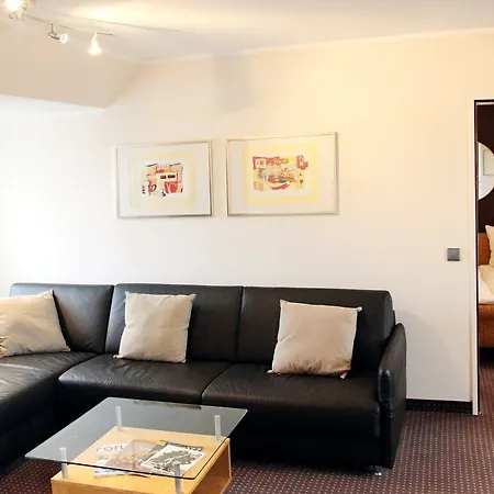 Uhu Garni Hotel