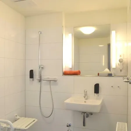 Hostel Koeln 2*