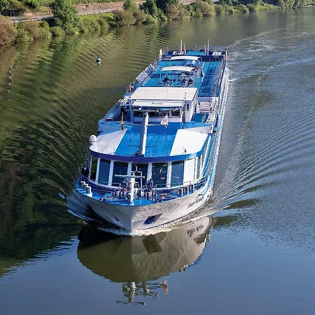 Fairtours Hotelschiff Dutch Melody**** Botel Cologne