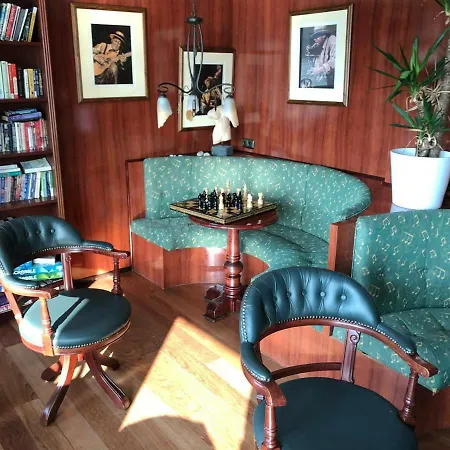 Fairtours Hotelschiff Dutch Melody****