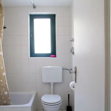 **** Comfortable Studio **** Hansaring 19, Mediapark, Messe, Dom Апартаменты Кёльн