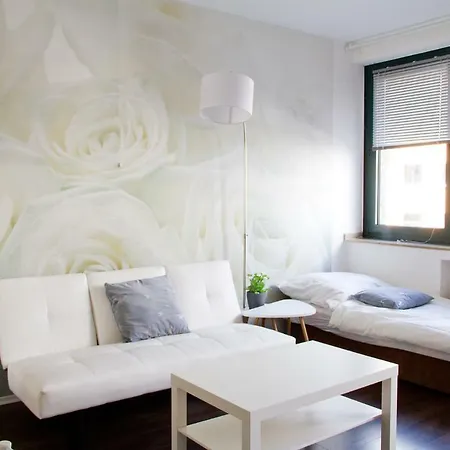 **** Comfortable Studio **** Hansaring 19, Mediapark, Messe, Dom Апартаменты *