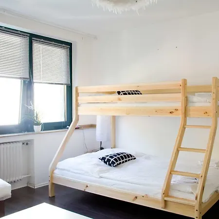 **** Comfortable Studio **** Hansaring 19, Mediapark, Messe, Dom Кёльн