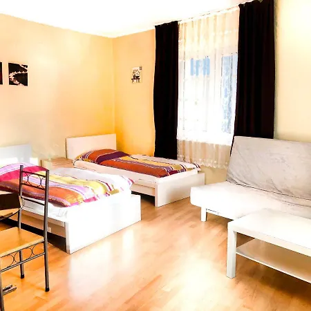 Appartement Ferienwohnung Messe *